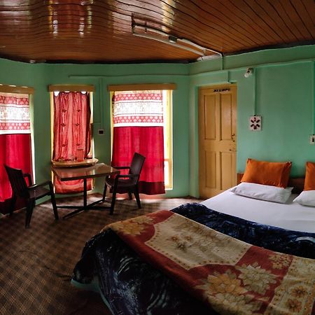 New Relax Inn, Pahalgam, 2 Km From Lidder Valley מראה חיצוני תמונה