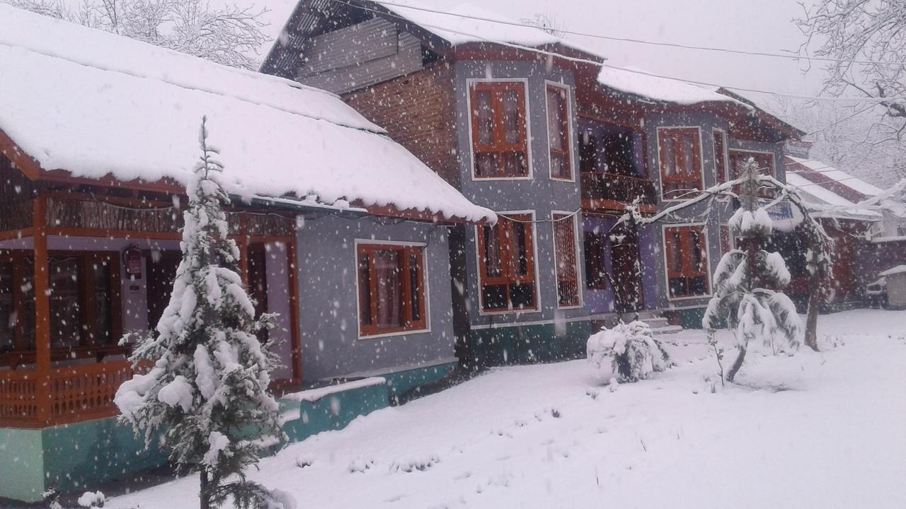 New Relax Inn, Pahalgam, 2 Km From Lidder Valley מראה חיצוני תמונה
